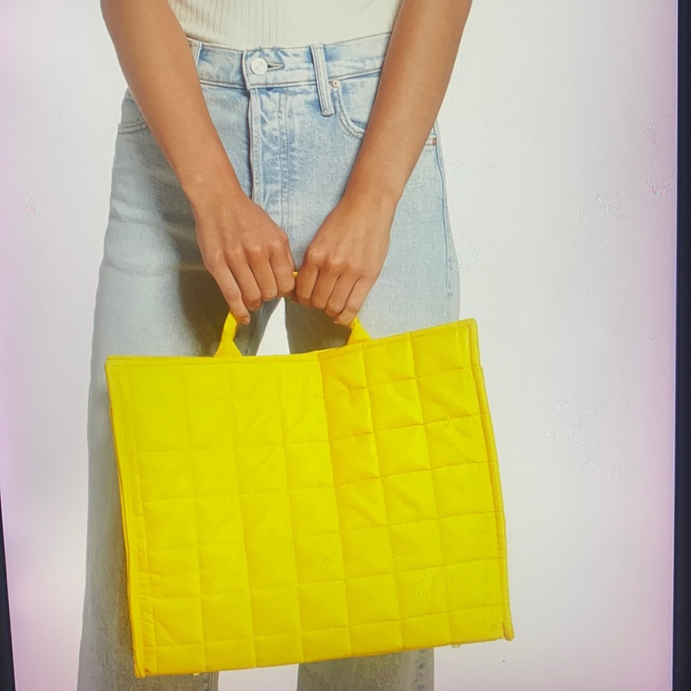 - Clare V. Quilted Nylon Simple Tote
CLARE V.